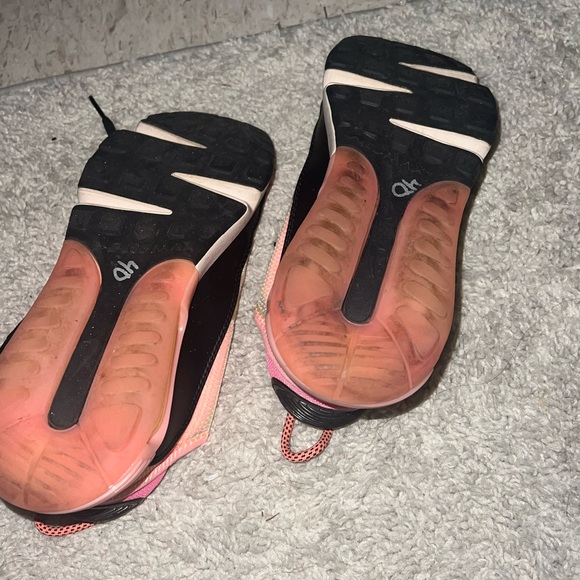 Nike 1090s - Picture 4 of 4